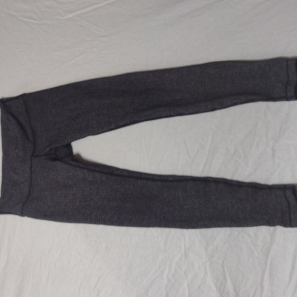 Lulu Lemon leggings